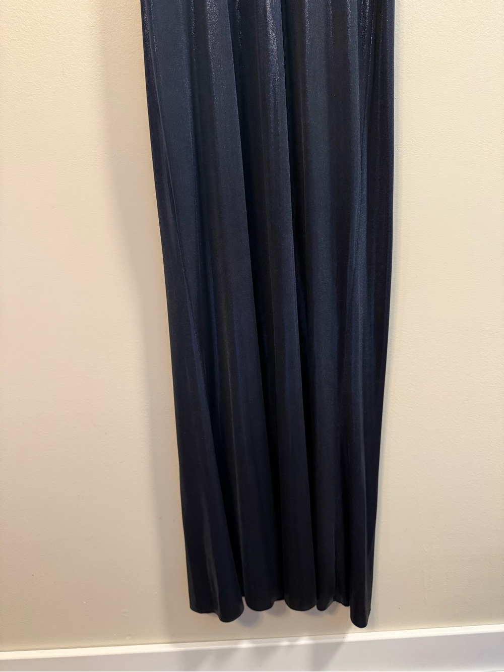 Norma Kamali Women's Obie Gown
in True Navy - Picture 5 of 10